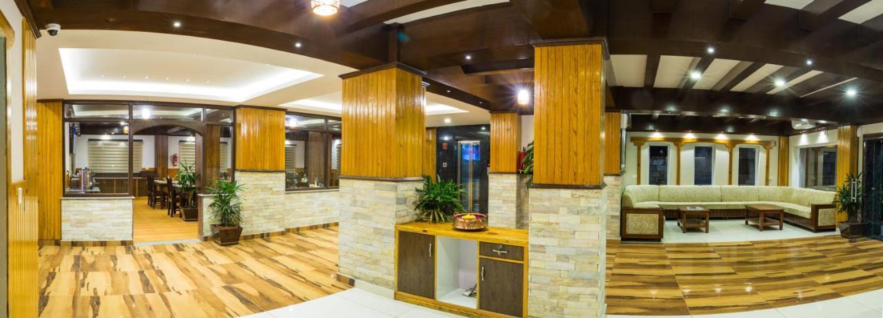 Hotel Kausi Pókhara Exteriér fotografie